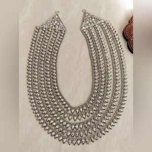 Brand new layer necklace